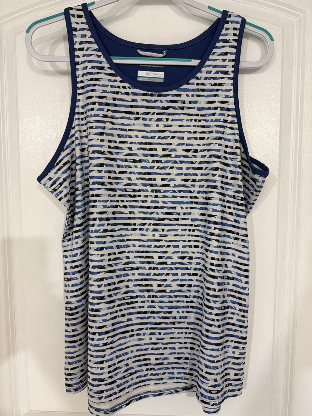 Columbia Women’s Blue & White Striped Performance Tank